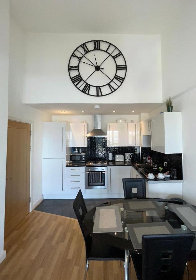Ocean Crescent Plymouth City Centre Penthouse Level Apartment Bagian luar foto